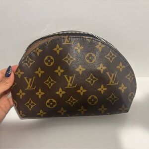 Chic Fantasy LV Monogram Clutch in Brown